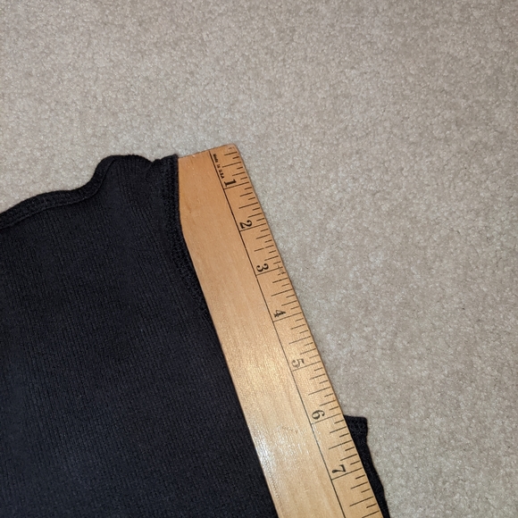 Faded glory cropped black cami/tank - Picture 5 of 15